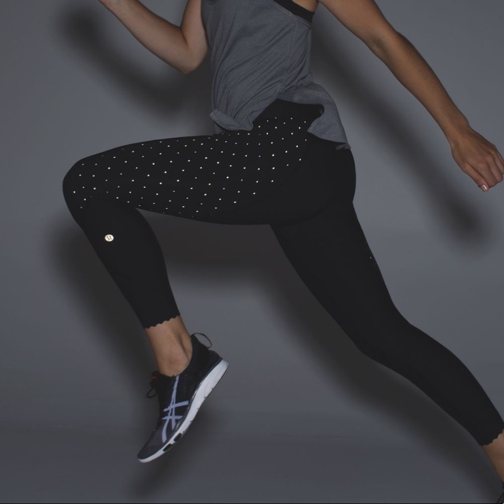 Lululemon Tight Stuff Tight
